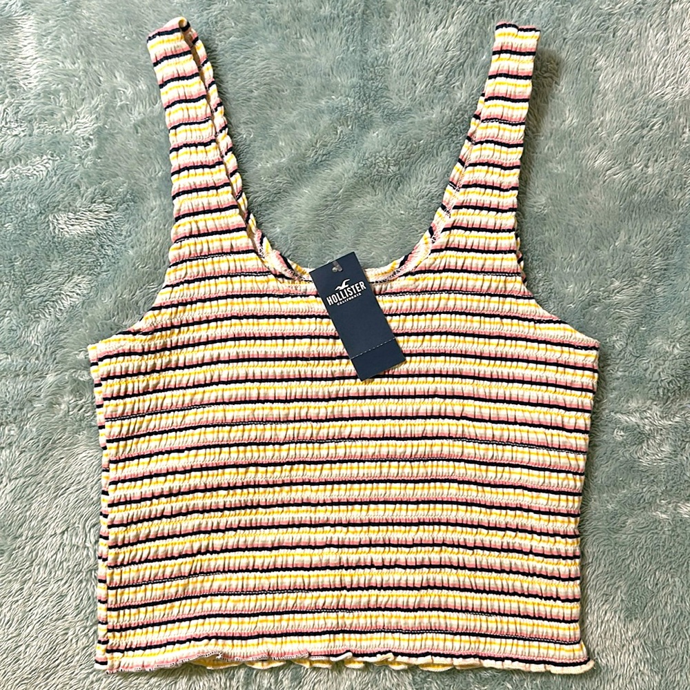 Hollister crop top